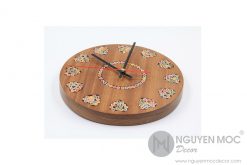 Rustic Love Clock