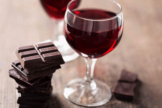 Wine doesn’t pair with chocolate 